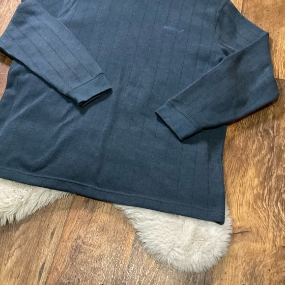 Columbia Sweater Men's V Neck Size XL Dusty Blue Knit - Picture 3 of 10